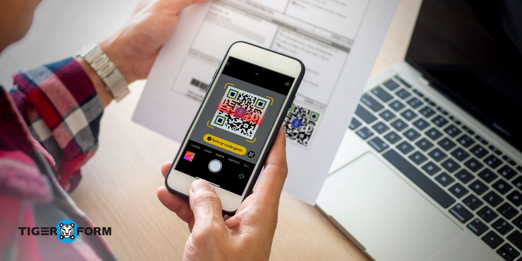 Scanning QR code for telecommunication